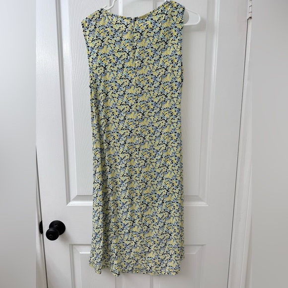 Equipment 100% Silk Floral Hi-lo Sleeveless Dress - Picture 7 of 9